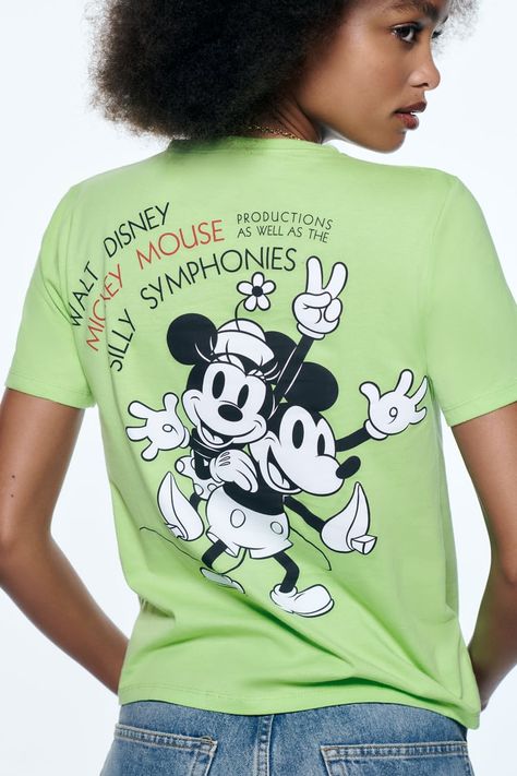 Zara Disney, Zara 2022, Disney Tshirt, Disney Print, Disney Mouse, Disney Things, Tshirt Women, Disney Tshirts, Relaxed Fit Jeans