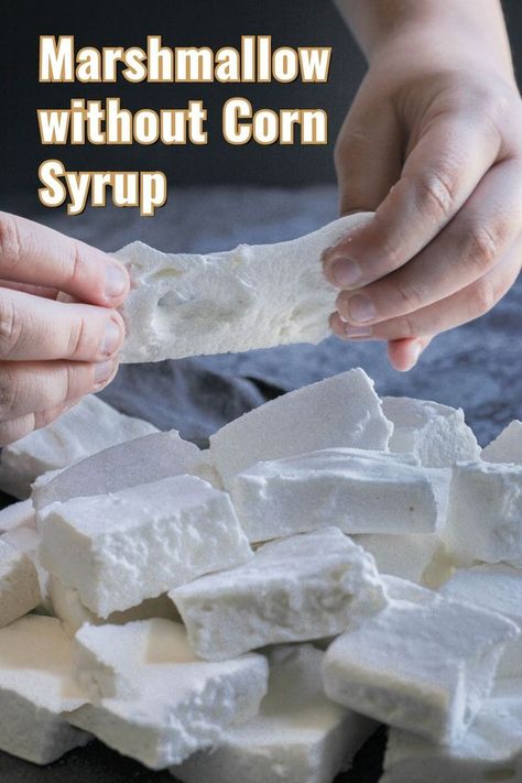 Marshmallows without Corn Syrup on hand Homemade Marshmallows No Corn Syrup, Marshmallow Recipe Without Corn Syrup, Marshmallows No Corn Syrup, Marshmallows Without Corn Syrup, Homemade Marshmallow Recipe, Marshmallow Recipe, Gluten Free Marshmallows, Homemade Marshmallow, Homemade Sugar Cookies