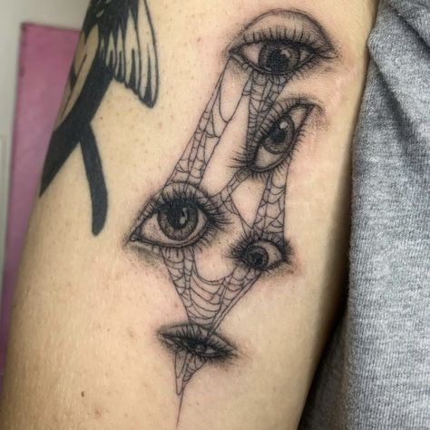 Eyeball Tattoo, Grunge Tattoo, Goth Tattoo, Sharpie Tattoos, Sick Tattoo, Muster Tattoos, Creepy Tattoos, Black Ink Tattoos, Eye Tattoo