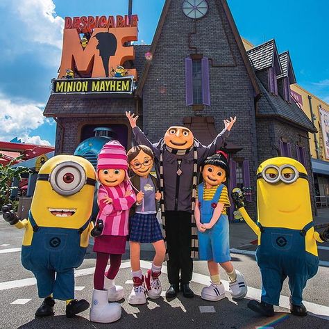 Universal Resorts Orlando, New Minions Movie, Universal Resorts, Minion Mayhem, Volcano Bay, Minion Movie, The Minions, The Wizarding World Of Harry Potter, Universal Studios Florida