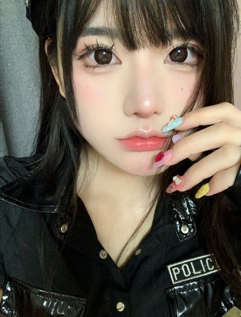 . 2023 Trends Color, Aegyo Sal Makeup, Hairstyles 2023 Trends, Anime Bad, Medium Long Haircuts, Eye Tricks, Doll Makeup, Asian Eyes