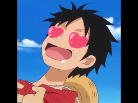 Luffy Heart Eyes, Cute Luffy Pfp, One Piece Pfp Luffy Funny, Luffy Weird Face, One Piece Photos, Luffy Memes Face, Snk Cosplay, One Piece Meme, Cute Disney Pictures