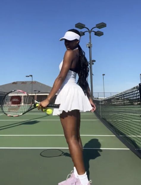 Country Club Aesthetic Black Women, Country Club Outfit Black Women, Golf Black Women, Tennis Aesthetic Black Woman, Tennis Black Women, Tennis Outfit Black Women, Black Women Tennis, Tennis Club Aesthetic, Tennis Aesthetic Outfit