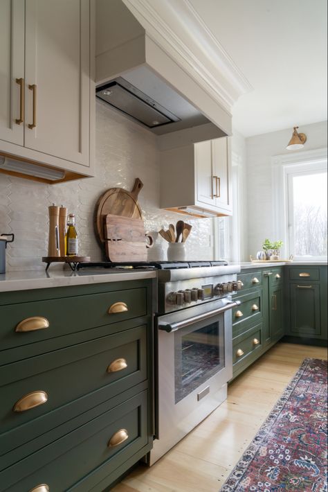 Green Kitchen No Upper Cabinets, Kitchen Green Bottom White Top, Green Cabinets Kitchen Gold Hardware, Dark Kitchen With Gold Accents, Dark Green Cabinets With Gold Hardware, Dark Forest Green Kitchen Cabinets, Kitchen Cabinet Top White Bottom Green, Green Gold Kitchen Decor, Half Green Half White Kitchen Cabinets