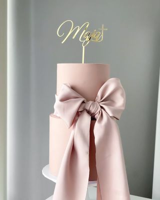 Bow Wedding Cakes, Baby Girl Cake, Idee Babyshower, Bow Cakes, Mini Cakes Birthday, Dream Cake, Elegant Cakes, Just Cakes, Girl Cake