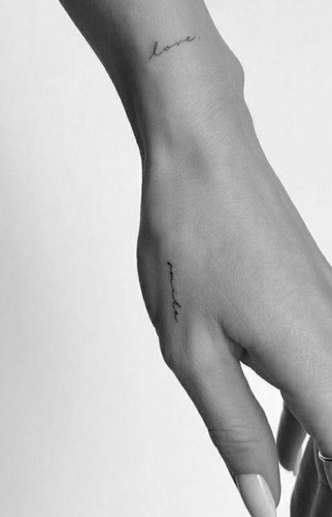 Fine Line Written Tattoo, Name Tattoo On Hand, Side Hand Tattoos, Skin Paint, Writing Tattoos, Tasteful Tattoos, Petite Tattoos, Tattoo Script, Classy Tattoos