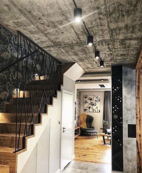 Industrial & Rustic Interior, Casa Loft, Loft Interior, Loft Design, Home Entrance Decor, Entrance Decor, Industrial House, Loft Style, Staircase Design