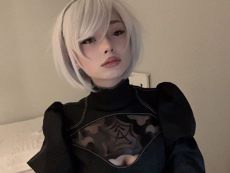 Nier Automata Cosplay, 2b Cosplay, Hard Photo, Female Pose Reference, Seductive Clothes, Nier Automata, Cute Cosplay, Cosplay Makeup, Real Girls