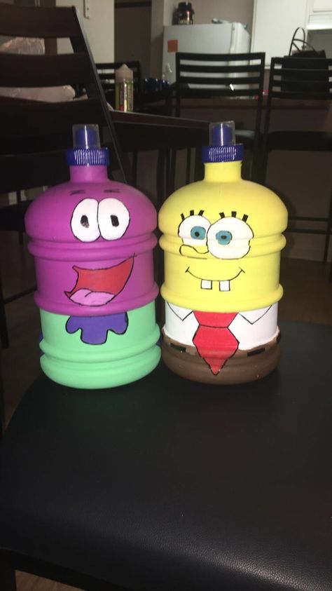 Hayride jugs Hayride Jugs Ideas, Hayride Jugs, Hayride Ideas, Penny Wars, Painted Piggy Bank, Jug Design, Valentines 2024, Hay Ride, Water Bottle Crafts