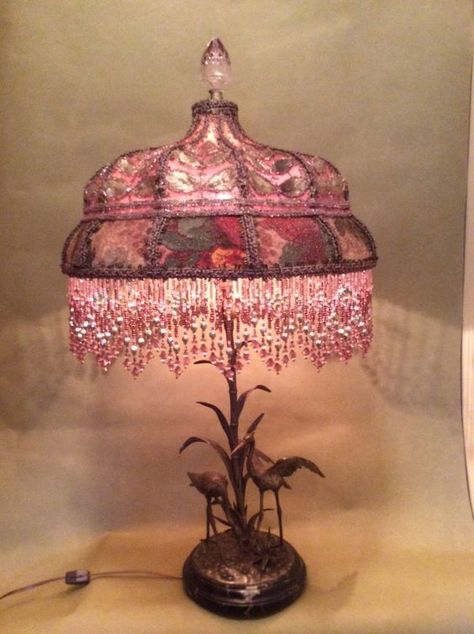 Pretty Lamps, Cool Lamp, Victorian Lamps, Deco Studio, I Love Lamp, Cool Lamps, Pretty Room, Dreamy Room, Antique Lamps