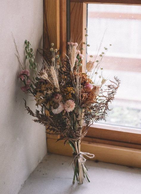 Bedroom Bouquet, Dried Zinnias, Everlasting Bouquet, Dried Flowers Bouquet, Wood Flower Bouquet, Earthy Aesthetic, Vintage Bouquet, Dried Bouquet, Dry Flower