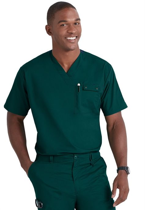 Medical Scrubs Men, Mens Kimono Shirt, Scrub Dress, Men African Wear, Scrubs Fashion, Medical Scrubs Fashion, Surf Style Men, Latest African Wear For Men, Green Uniform