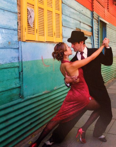 ¡Baila! Tango Aesthetic, Tango Dance Photography, Dancing Pose, Tango Dancers, Dance Playlist, Poses Dance, Female Dancers, Tango Dance, Argentine Tango