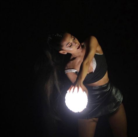 The Light is COMING💡 Light Bearer, The Light Is Coming, Ariana Grande Outfits, Ariana Grande Photos, Ariana G, Dangerous Woman, Agra, American Singers, Barack Obama