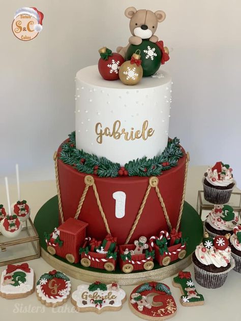 1st Birthday Cake Christmas Theme, Santa Birthday Cake, Christmas 1st Birthday Cake, First Birthday Cake Christmas, Christmas Theme Birthday Cake, Christmas First Birthday Cake, Elegant Christmas Cake Designs, Santa Baby Cake, Christmas Themed Birthday Cake