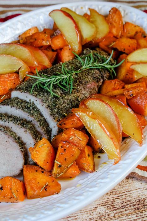 Pork Tenerloin, Pork Tenderloin Dry Rub, Rosemary Sweet Potatoes, Crock Pot Sweet Potatoes, Baked Pork Tenderloin, Bacon Wrapped Pork Tenderloin, Bacon Wrapped Pork, Beef Dinners, Pork Loin Recipes