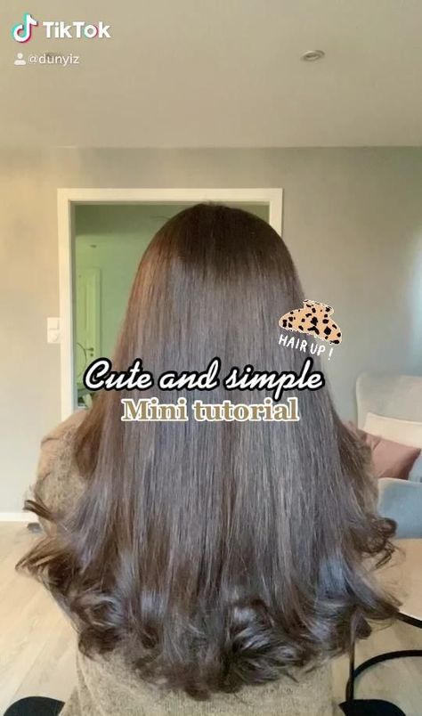 Korean Claw Clip Hairstyles, Claw Clip Korean, Bride Hair Clips, Herbs For Hair, Hairstyle Easy, Long Hair Tutorial, Simple Hair, Clip Hairstyles, Hair Up Styles