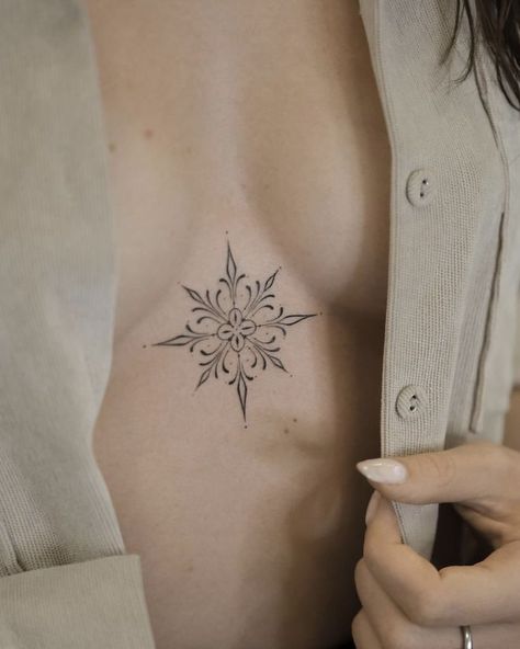 Ornamental Snowflake Tattoo, Minimal Tattoo Designs, Snow Flake Tattoo, Boho Tattoos, Tattoo Now, Chest Piece Tattoos, Red Ink Tattoos, Modern Tattoos, 1 Tattoo