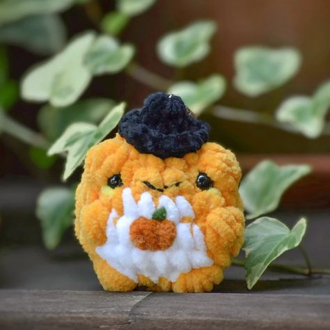 Halloween crochet PDF Pattern 3-in-1 no sew : Pumpkin Frog - Etsy Литва No Sew Crochet Patterns, Halloween Wishes, Fall Crochet Patterns, Crochet Halloween, Crochet Plush, Halloween Crochet Patterns, Plush Keychain, Crochet Design Pattern, Christmas Card Crafts