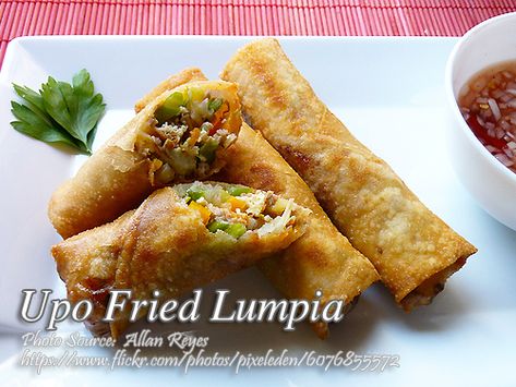 Lumpia Togue, Upo Recipe Filipino, Upo Recipe, Fried Lumpia, Bean Sprout Soup, Fried Spring Rolls, Pasta Fillo, Pinoy Food, Recipe Videos