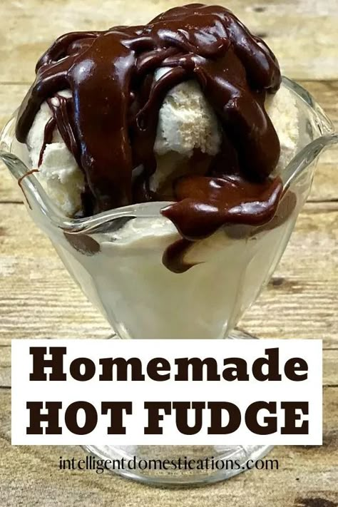 Super easy recipe for Hot Fudge Sauce using heavy cream and chocolate bark. Only 4 ingredients and it's ready in just a few minutes. Cooks in a small saucepan on top of the stove. Great for ice cream in the summer or Bundt cake at Christmas. #chocolatesauce #hotfudgesauce #easydessert Hot Fudge Sauce Recipe With Heavy Cream, Sauce Using Heavy Cream, Meringue Roses, Homemade Hot Fudge Sauce, Kit Kat Bar, Chocolate Fudge Topping, Rolls Dessert, Ganache Glaze, Chocolate Ganache Glaze