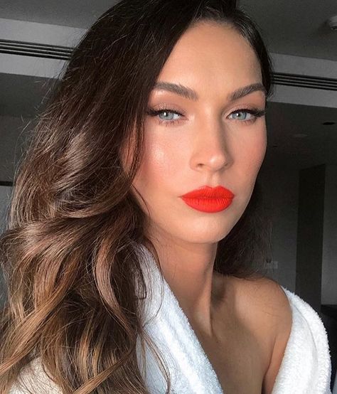 Megan Fox on Instagram: “BE-YOU-TEE-FUL #meganfox” Orange Lipstick Makeup, Red Orange Lipstick, Orange Lipstick, Orange Makeup, Patrick Ta, Orange Lips, Lipstick Makeup, Megan Fox, Glam Makeup