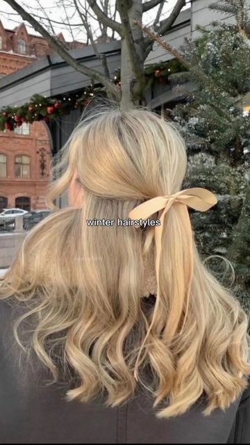 Maelle on Instagram: "... hairstyle inspiration ⛸️ especially for winter & christmas time • • #christmas #hairstyle #hairstyles #explore #snow #fyp #christmastree #cookies #aesthetic #mood #moodboard" Winter Hairstyles 2023, Cute Winter Hairstyles For Short Hair, Sleepover Hairstyles, Xmas Hairstyles, Autumn Sleepover, Winter Hair Styles, Christmas Hairstyles For Short Hair, Cute Winter Hairstyles, Euro Winter