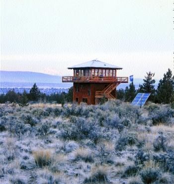 Lookout House Firetower House, House With Lookout Tower, Fire Tower Cabin, Lookout Tower House, Firewatch Tower, Water Tower House, Forest Property, Tower Home, Fire Lookout