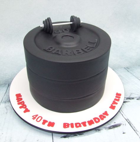 barbell cake Gym Inspired Cakes For Men, Weightlifting Cake Ideas, Gym Birthday Cake, Barbell Cake, Weightlifting Cake, Bolo Crossfit, Crossfit Cake, Fitness Cake, Gym Cake