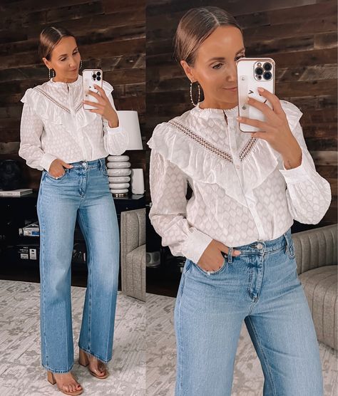 Ruffle Blouse Outfit Jeans, White Ruffle Blouse Outfit, Ruffled Blouse Outfit, Ruffle Blouse Outfit, Style Wide Leg Jeans, Ruffle Outfit, White Ruffle Blouse, Blouse Outfit, Winter Fashion Outfits