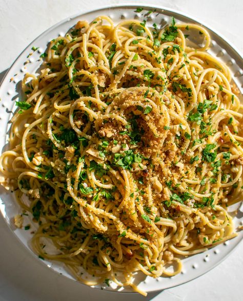 Anchovy and Walnut Pasta with Garlic Breadcrumbs Walnut Pasta, Anchovy Pasta, Pasta With Garlic, Simple Pantry, Garlic Dip, Garlic Pasta, Pasta Shapes, Easy Pasta Recipes, Anchovies