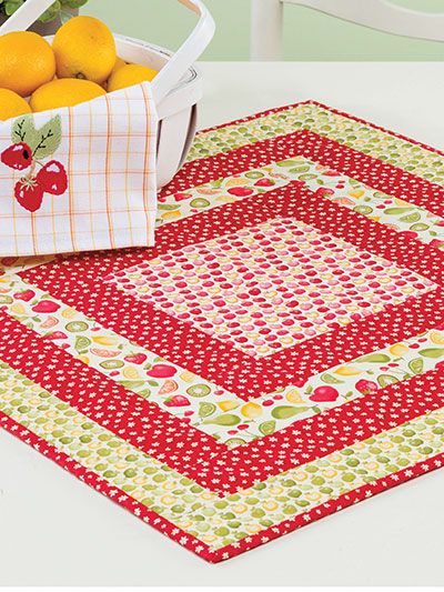 Quilt As You Go Table Topper, Square Table Toppers Quilted Patterns Free, Table Topper Quilt Patterns, Square Table Runner Ideas, Square Quilted Table Toppers, Square Table Toppers Free Pattern, Free Table Toppers Quilted Patterns Free, Square Quilted Table Toppers Patterns, Quilted Table Toppers Square