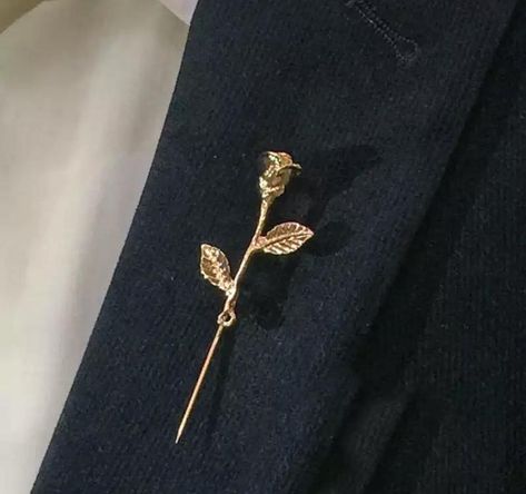 Men's Brooch, Accessories Classic, Lapel Pins Mens, Flower Lapel Pin, Lapel Flower, Men Suit, Collar Pins, Tie Pin, Men's Suit