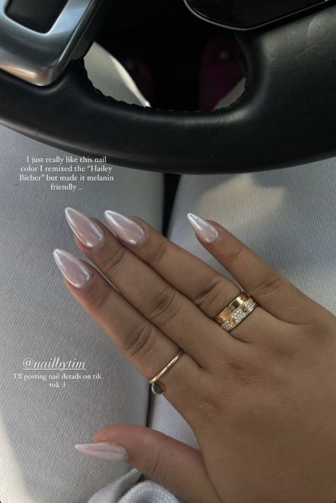 Haley Bieber Nails Acrylic, Hailey Bieber Nails With Gems, Hailey Bieber Nails How To, Hailey Bieber Nails With Design, Haley Bieber Wedding Nails, Hailey Baldwin Style Nails, Hails Bieber Nails, Hailey Bieber Nails With Rhinestones, Hailey Bieber Nails Color