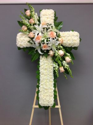 18 Casket Flowers, Easter Flower Arrangements, Sympathy Arrangements, Rose Flower Arrangements, Decoration Evenementielle, Grave Flowers, Large Flower Arrangements, Cemetery Decorations, Ikebana Flower Arrangement