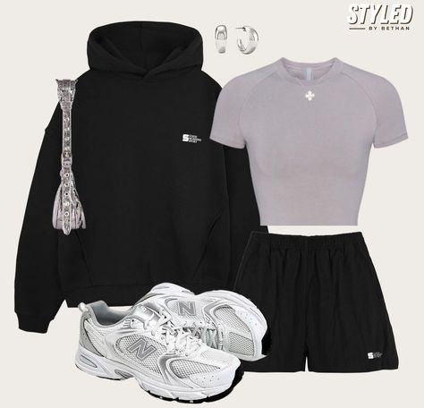 Casual Sporty Outfits Summer, Gymshark Outfit Women, Fall Athleisure Outfits, Gymshark Outfit, Amazon Workout Clothes, Jeggings Outfit, Gym Outfit Ideas, Gymwear Outfits, Mode Zara