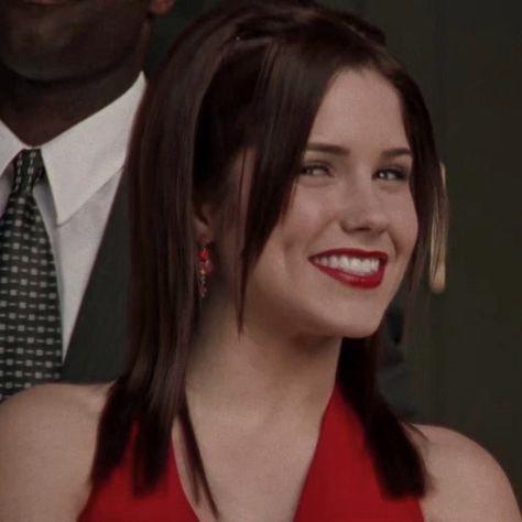 Brooke Davis Hair Season 1, Brooke Davis Hair, Brooke Davis, Sophia Bush, One Tree Hill, Dye My Hair, Red Lips, Hair Inspo, My Girl