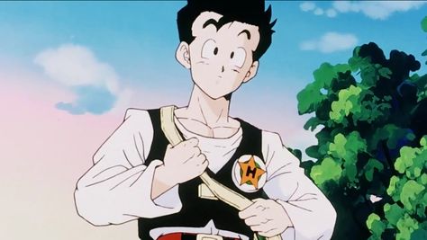 Runnin late for class, huh, Gohan? Dbz Gohan, Teen Gohan, Son Gohan, Future Trunks, Fictional World, Dragon Ball Z, Movies And Tv Shows, Dragon Ball, Favorite Character