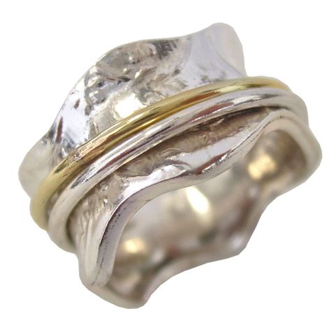 PRICES MAY VARY. ❁ MEADOW – Experience the sweet romance of strolling in an open meadow with Energy Stone’s MEADOW ring! Delicate flowers are lightly raised from the surface of the clean white sterling silver base shank to enhance the feeling of freshness and serenity. ❁ ONE WITH NATURE – Enhance your meditation practice and bring yourself a sense of calm throughout the day. Spinning the rings helps you occupy your hands, release nervous energies, and restore your balance. ❁ DISTINCTIVE AND UNIQ Petite Flowers, How To Wear Rings, Energy Stones, Spinner Ring, Spinner Rings, Ring Style, Ring For Women, Womens Jewelry Rings, Stone Rings