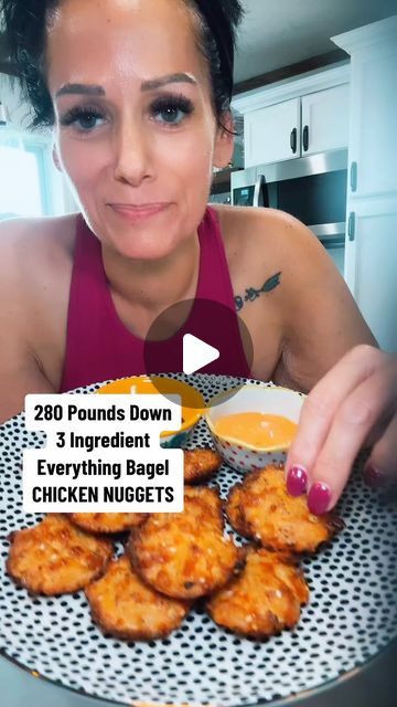 Canned Chicken Egg Cheese Nuggets, Chicken Nuggets Using Canned Chicken, Canned Chicken Breakfast Recipes, Low Cal Chicken Nuggets, Protein Chicken Nuggets, Cutdacarb Recipes Keto, Bagel Dinner Ideas, Chicken Nuggets With Canned Chicken, Tonya Spanglo Recipes