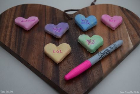 DIY Conversation Heart Necklace - Salt Dough (4) Salt Dough Valentines, Diy Conversation Hearts, Conversation Hearts Crafts, Easy Kids Crafts, Salt Dough Crafts, Red Ted Art, Easy Valentine Crafts, Valentine Gifts For Kids, Valentines For Mom