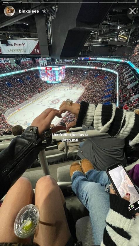 Hockey Game Aesthetic Friends, Hockey Game Instagram Pictures, Hockey Game Aesthetic, Courtside Seats, Abigail Anderson, Hockey Goals, Hockey Girl, Hockey Season, Hockey Game