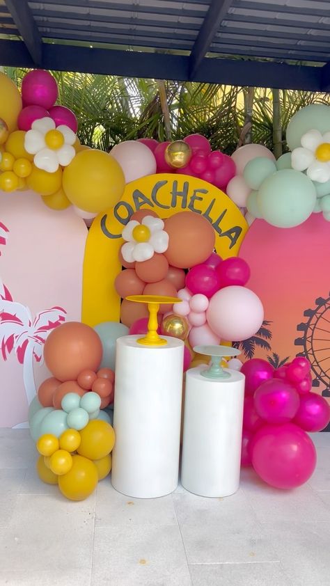 Coachella Birthday Party Decorations, Coachella Theme Party Decoration Diy, Coachella Balloon Garland, Cochella Party Theme Decor, Coachella Deco, Coachella Party Ideas Decor, Coachella Theme Party Decoration, Coachella Bachelorette Party, Coachella Diy