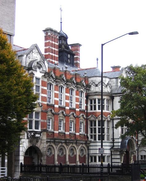 Camberwell School of Art and Crafts-My old Art School. Camberwell College Of Arts, Historic London, Forest Hill, School Of Art, London Places, Vintage London, Old London, South London, Old Art