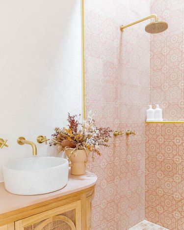 21 Boho Bathroom Ideas That Will Instantly Relax You | Hunker Boho Bathroom Ideas, Interior Tiles, Bronze Bathroom, Old Apartments, Pink Tiles, Boho Bathroom, Bathroom Inspiration Decor, Pink Bathroom, Patterned Shower Curtain