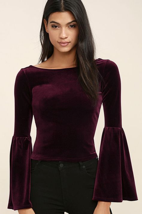 Outfits Without Crop Tops, Velvet Tops Outfit, Tops Outfit Ideas, English Wears, Christmas Fashion Outfits, Fashion Outfits Winter, Velvet Clothing, Velvet Top Long Sleeve, Stylish Crop Top