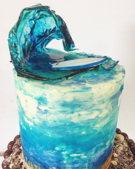 107 Likes, 16 Comments - Mel McDonald - The Sweet Baker (@thesweetbakermel) on Instagram: “Sneak peek of the top tier of this awesome birthday cake featuring another of my toffee waves and a…” Surfing Cakes, Surfboard Cake, Surfing Party, Swimming Cake, Surf Cake, Wave Cake, Surf Birthday, Toffee Chocolate, Ocean Cakes