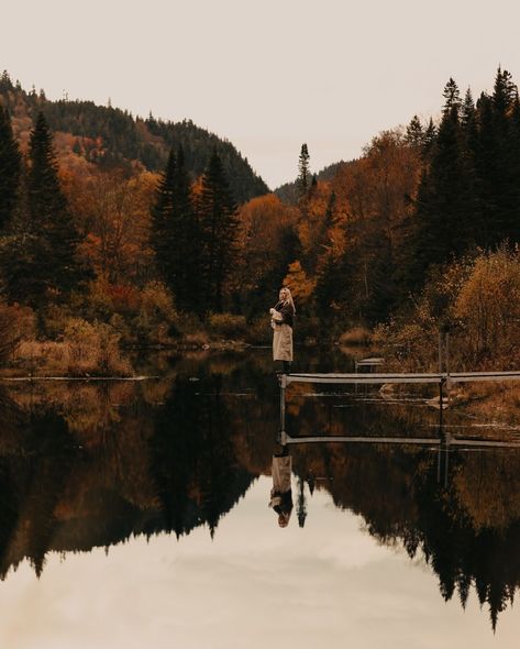 Vintage New England Aesthetic, New England Aesthetic, England Aesthetic, New England Fall, Autumn Vibes, We Fall In Love, English Countryside, Fall Vibes, Animal Crossing