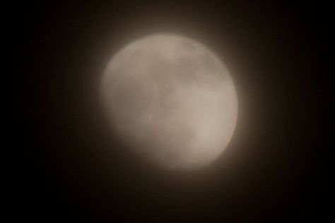 Cosmic Feelings, Lady Of The Moon, Planet Solar System, Planet Icon, Moon Space, The Moon Is Beautiful, Look At The Moon, Blue Night, Moon Photography