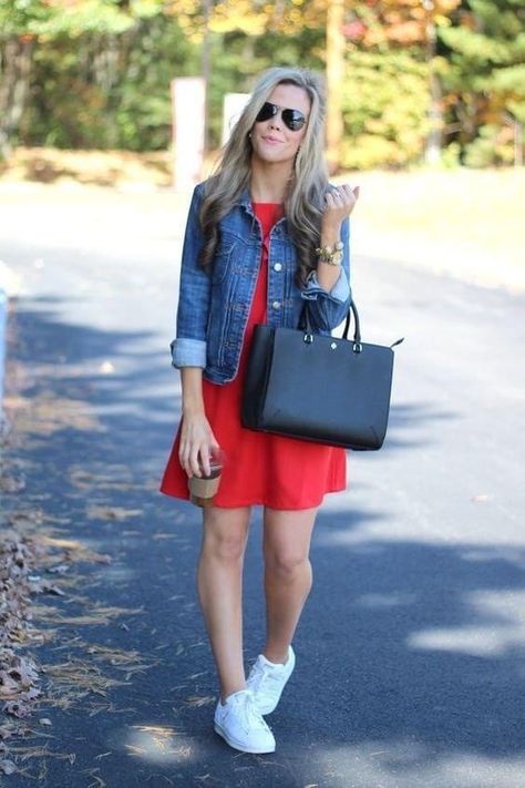 Red Casual Outfit, Red Outfit Casual, Jean Jacket Outfits, Denim Jacket With Dress, Mode Casual, Dress Red, Outfits Casuales, Casual Outfit, Look Fashion